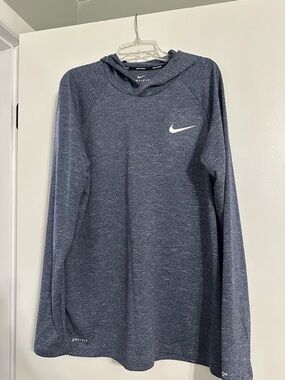 Nike Swim Dri-Fit Hooded Long Sleeve, Men’s Size M, Worn 1-2x (Like New!)